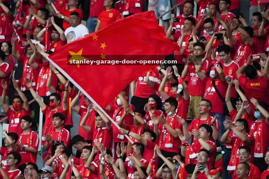 探球网 篮球常规赛阶段前瞻：攻防节奏变化与轮换深度的赛季观察